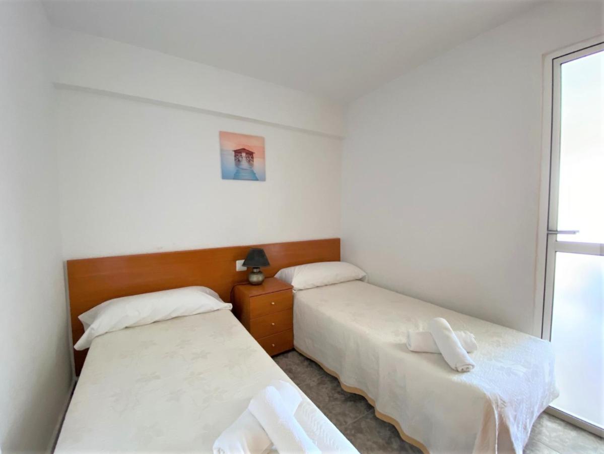 Carabelas Apartments Benidorm Luaran gambar